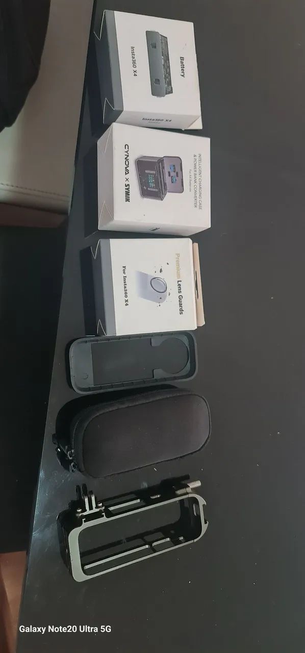 Insta360 x4