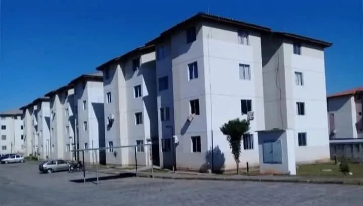 Apartamento (Padrão), com 2 quartos e 1 banheiros à Venda, 46 m² em Criciúma/SC - Foto 2