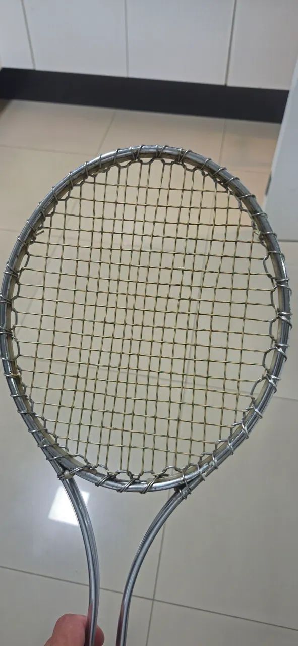 Raquete Vintage Wilson T2000 - Aço - Made in USA - Colecionável - Foto 2
