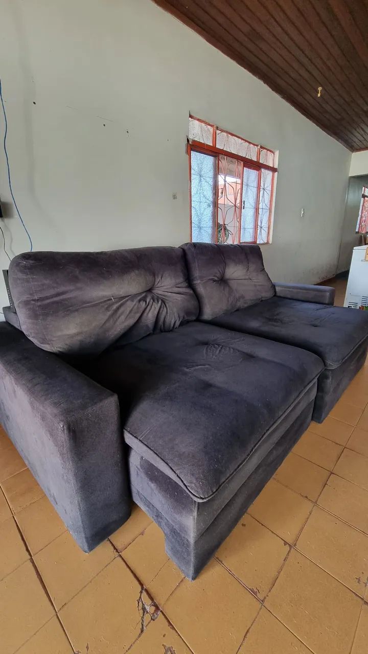 Sofá 4 Lugares em Suede