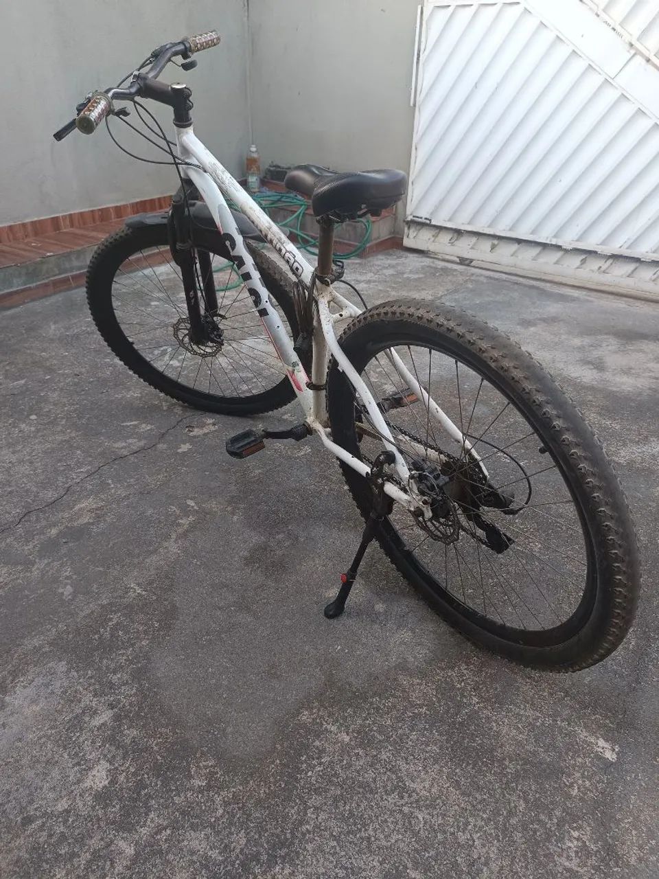 Bicicleta Caloi aro 29. Quadro 17 - Foto 3