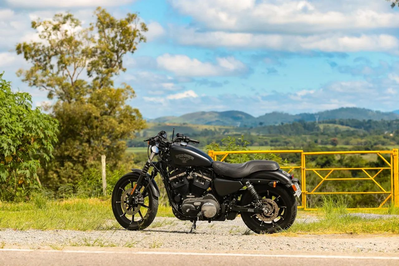 Harley Davidson Iron 883 - Foto 2