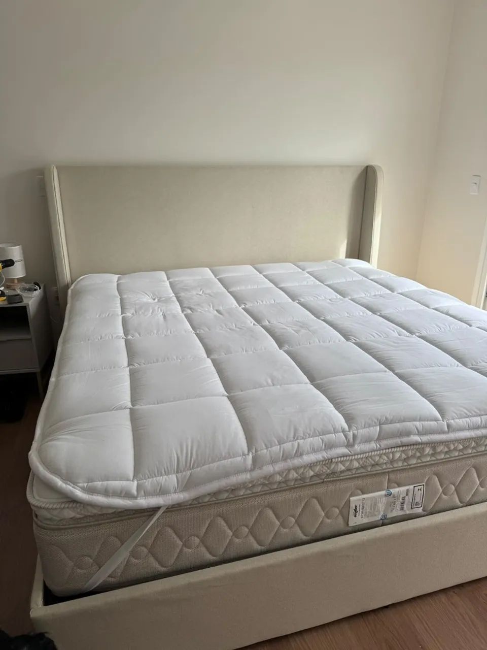 Cama Queen mais base 