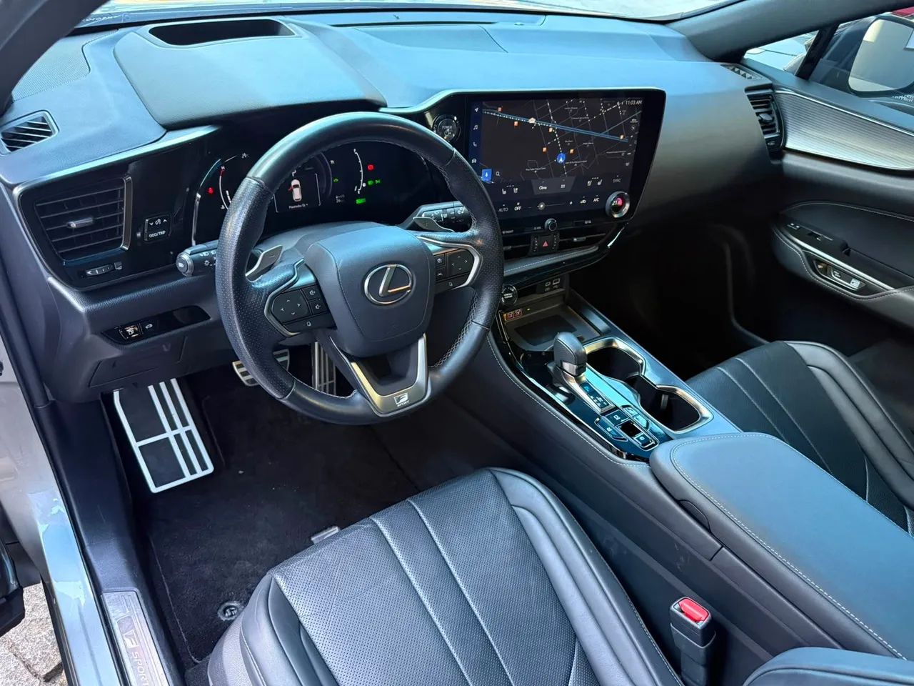 Lexus NX-350h F-sport 2.5 16V Aut. (hybrid), foto 10 de 11
