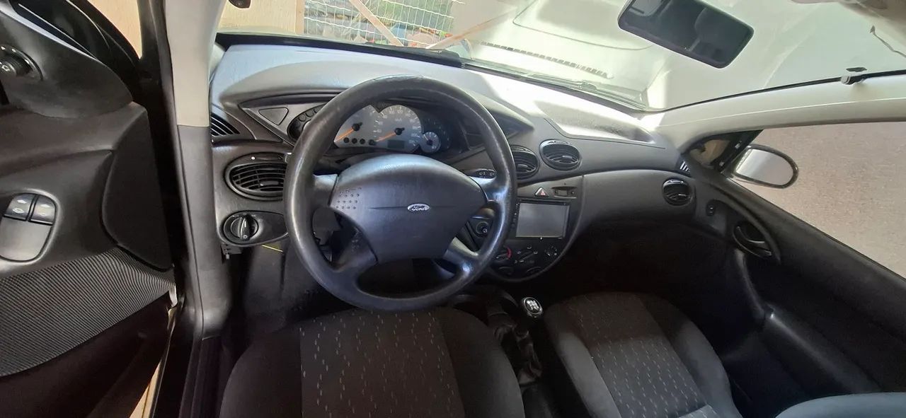Ford Focus 1.6 S/se/se Plus Flex 8v/16v 5P 2005