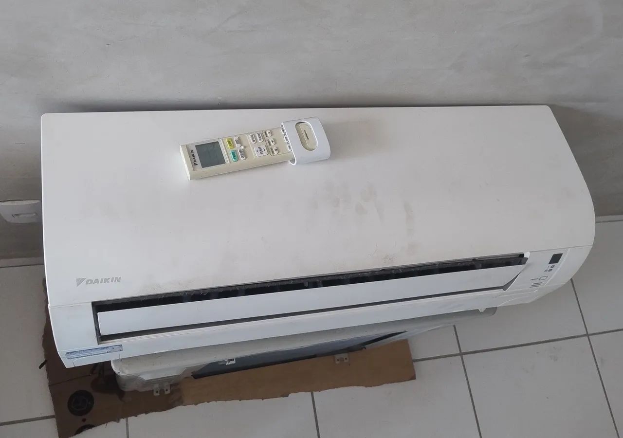 Ar condicionado Split Daikin 12 mil BTU - Foto 2