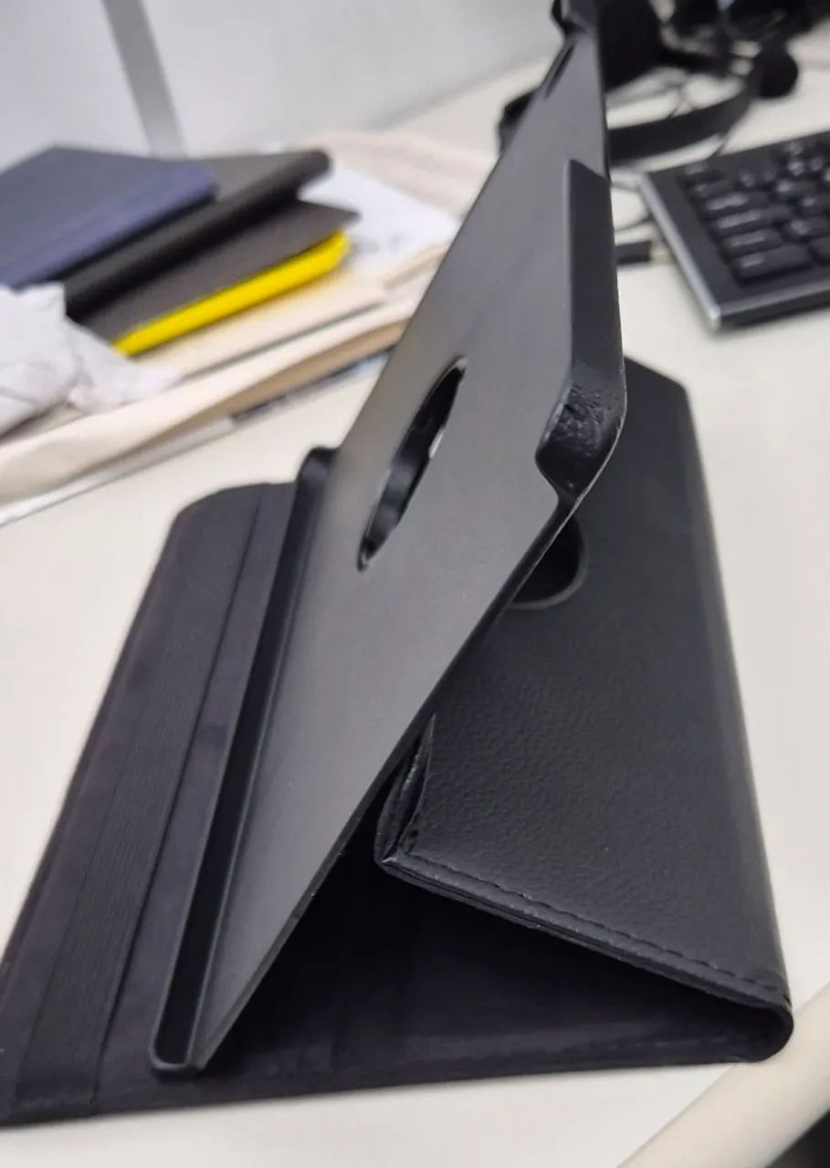 Capa Giratória P/ Tablet Acer Iconia Tab P10 10.4 Polegadas