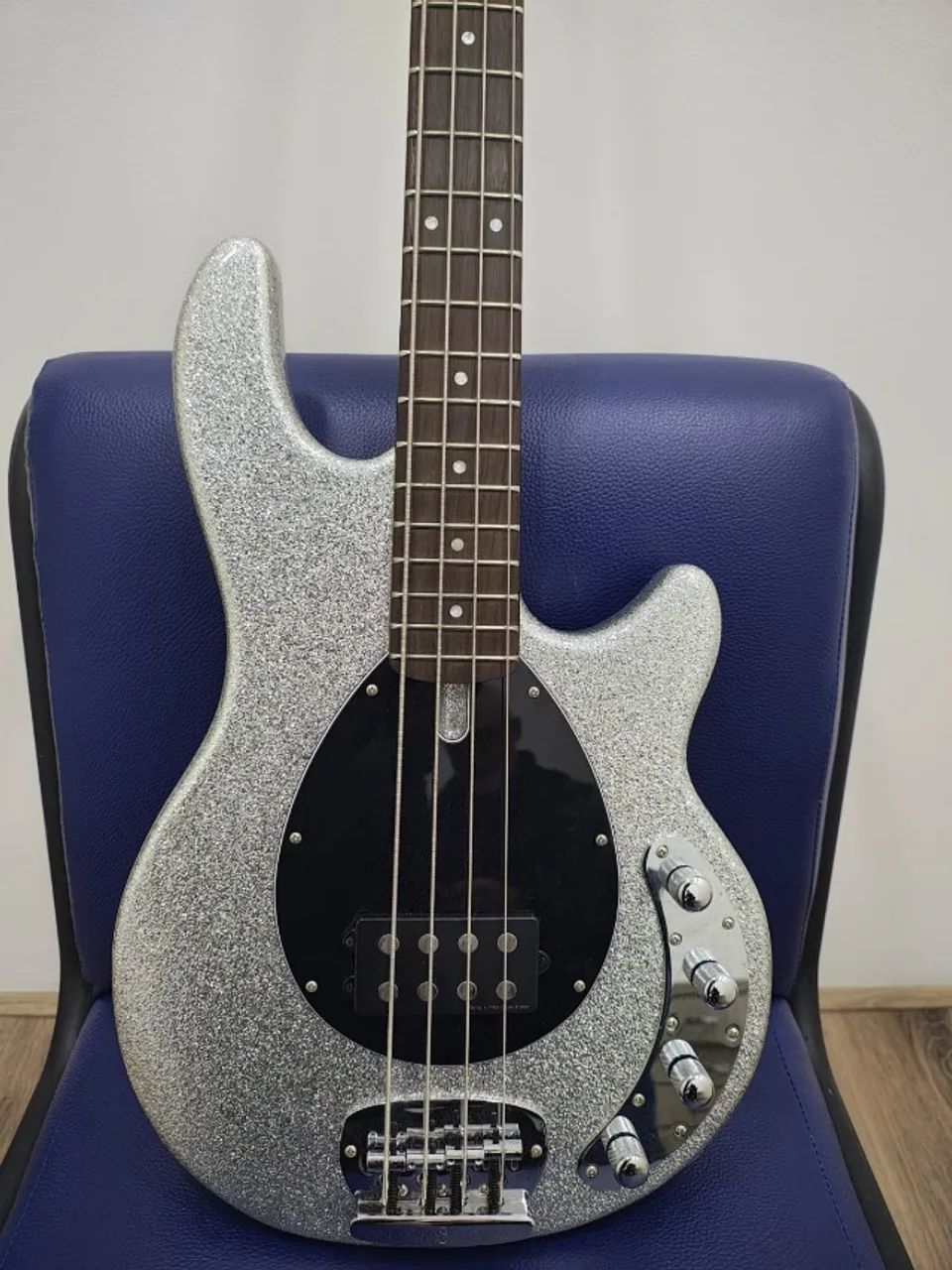 Baixo Sire Marcus Miller Z3