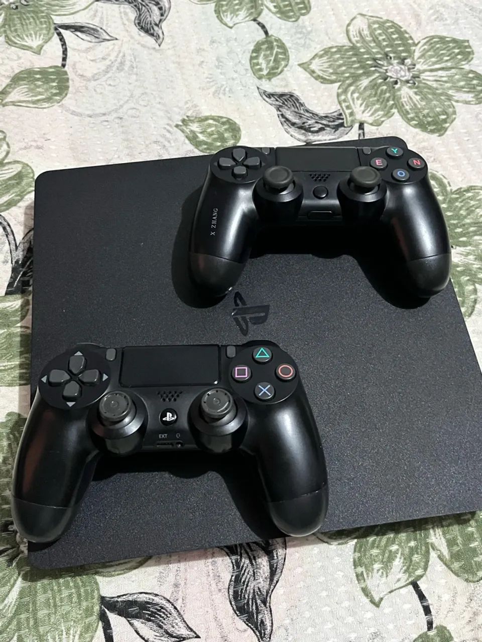 Play 4 slim 1 tera de memória 
