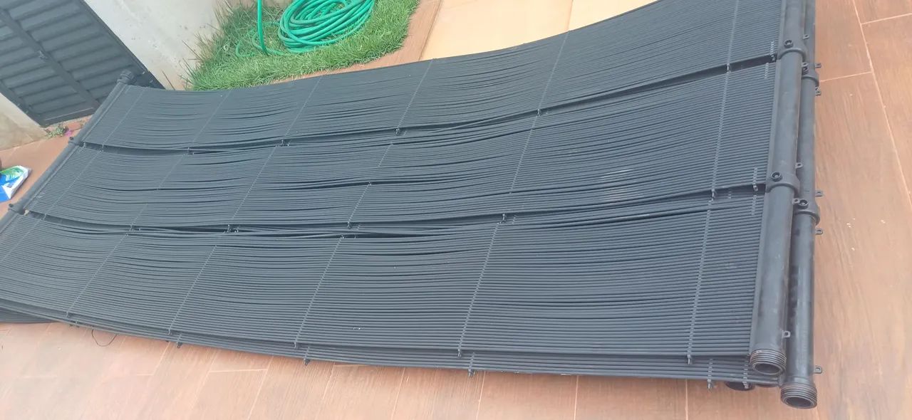 Aquecedor solar para piscina pouquissimo uso 25 k litros Desocupar lugar  - Foto 2