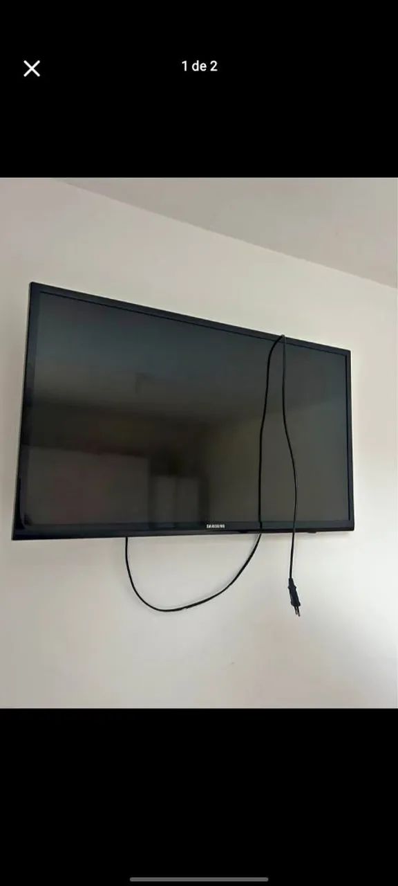 Samsung TV 32. ((Nao e smart))