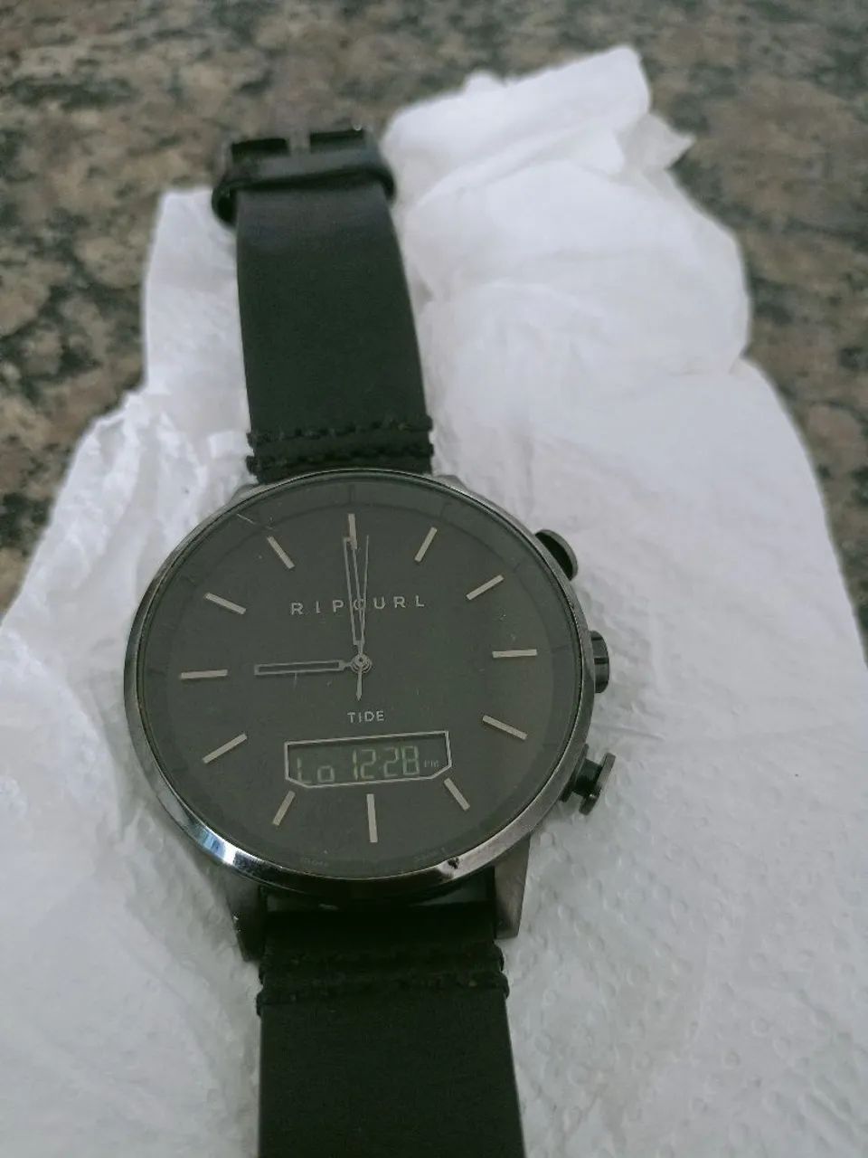 VENDO RELÓGIO RIP CURL  - Foto 2