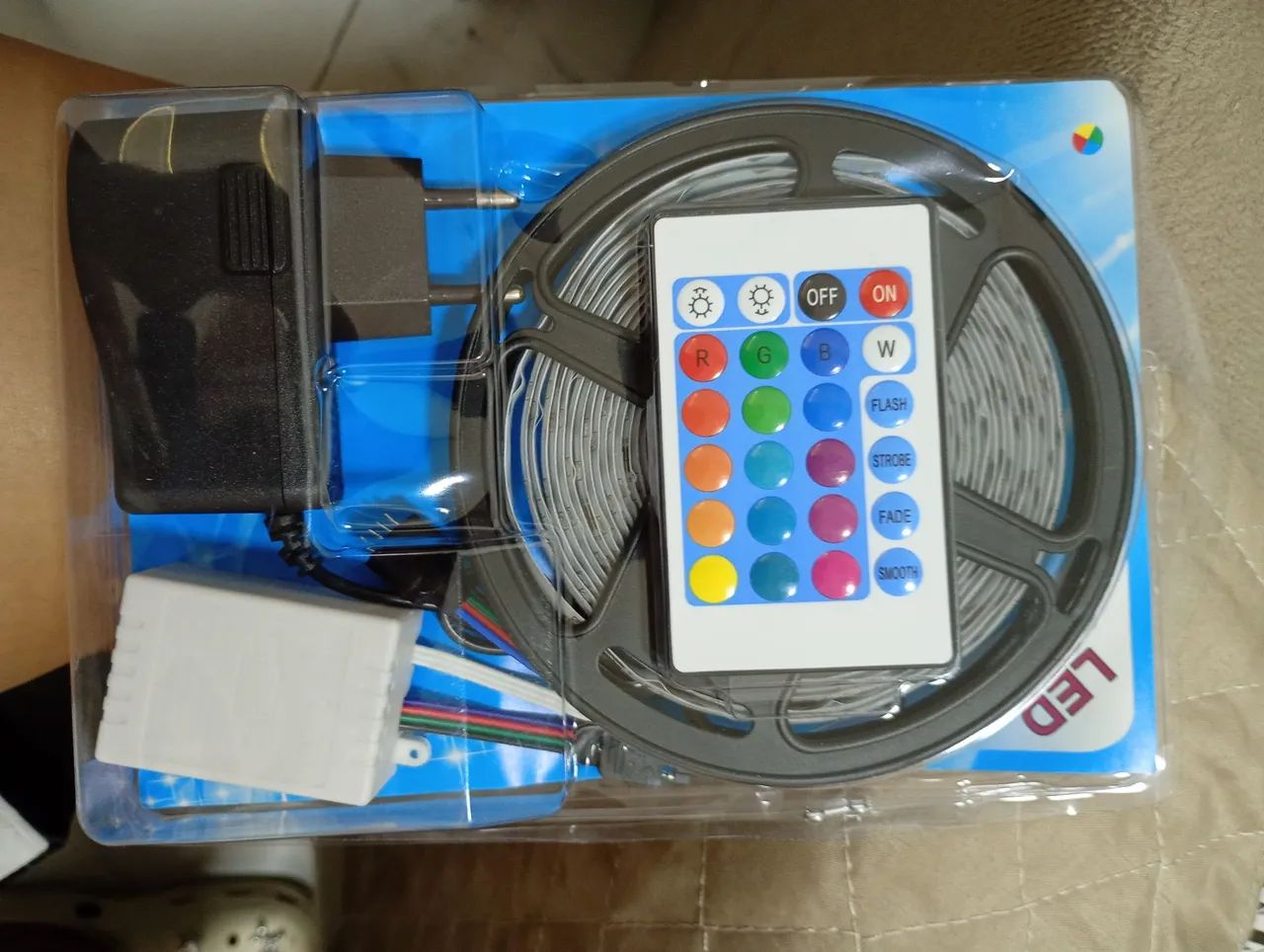 Luz LED com controle 