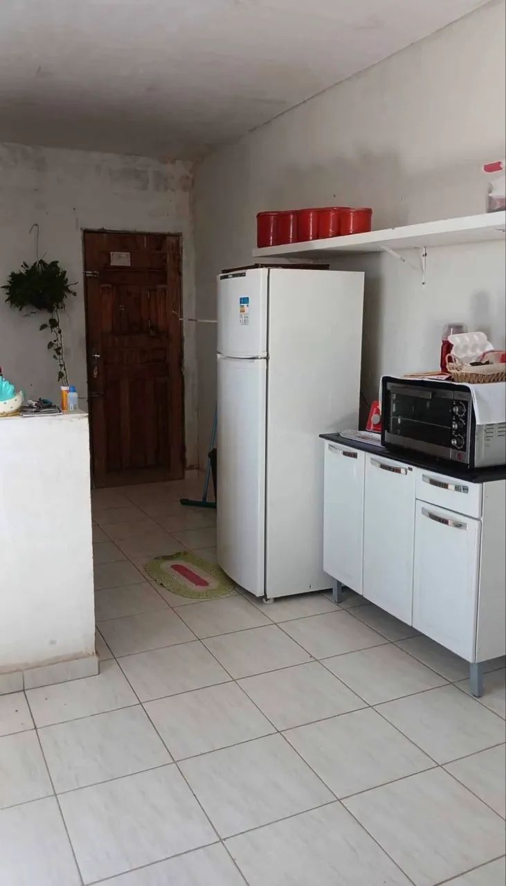AM-vende-se casa em linhares 