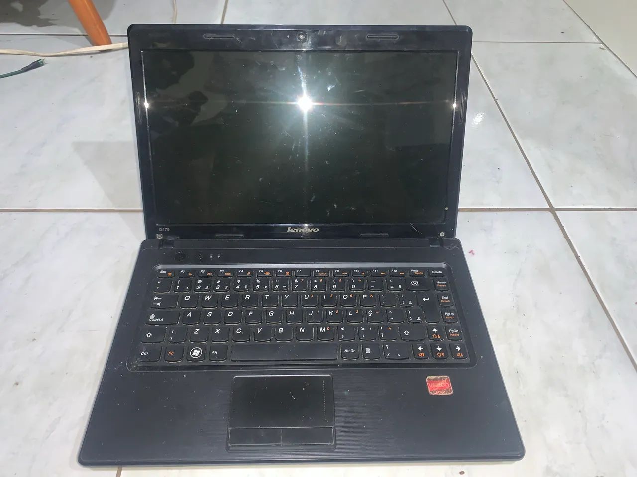 Notebook Lenovo G475 funcionando normalmente 
