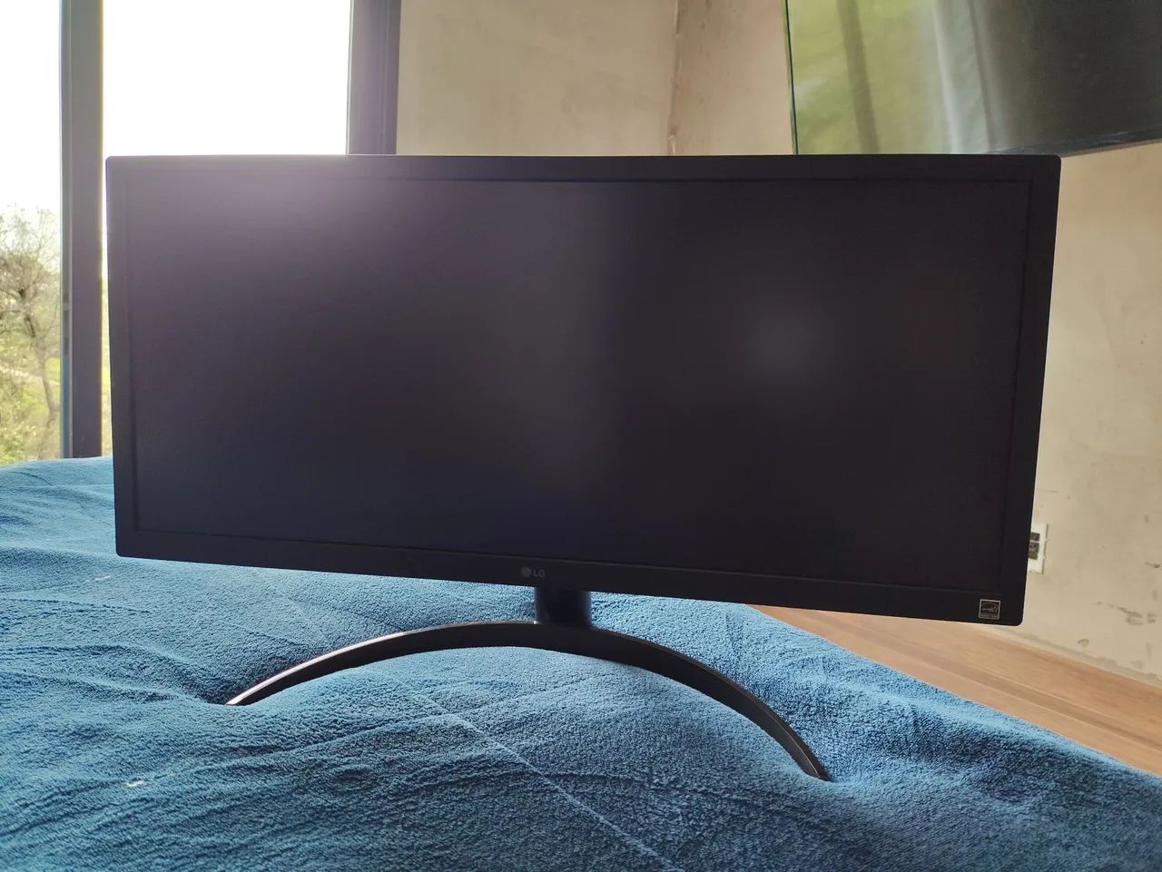 MONITOR LG ULTRAWIDE 26 75HZ - Foto 2