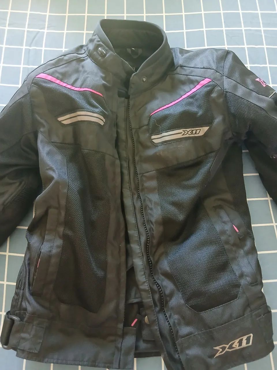 Jaqueta Feminina X11 Breeze - Tamanho M - Excelente Estado
