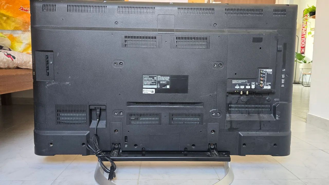 TV(Com defeito) 50 polegadas Panasonic - Foto 4