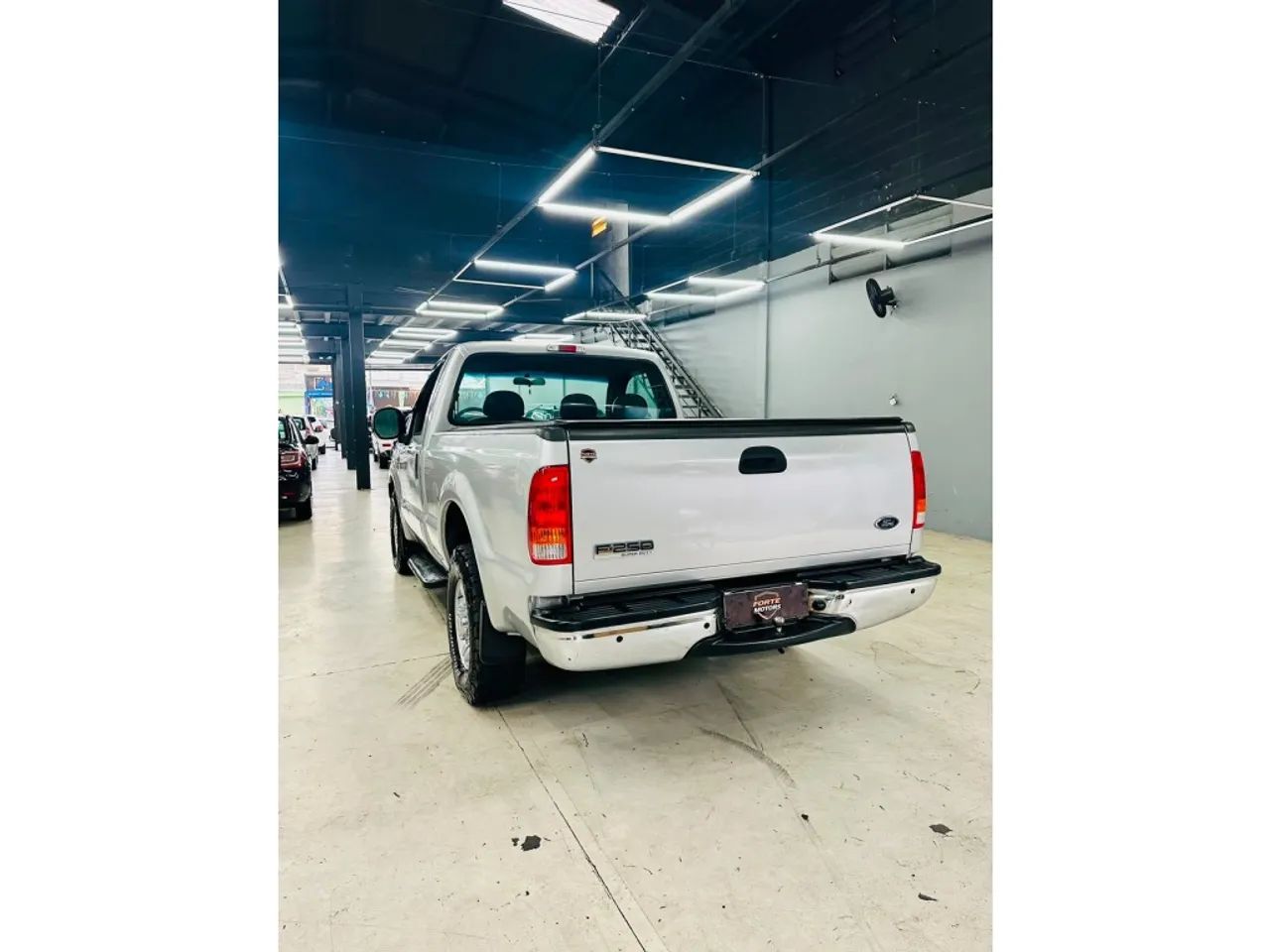 Ford F-250 XLT 3.9 4x2 CD TB Diesel, foto 4 de 10