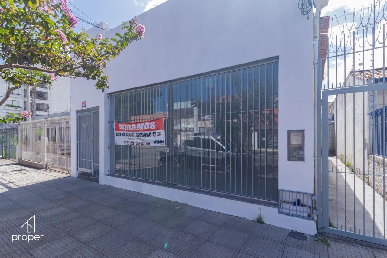 Prédio comercial para aluguel no Centro de Pelotas/RS