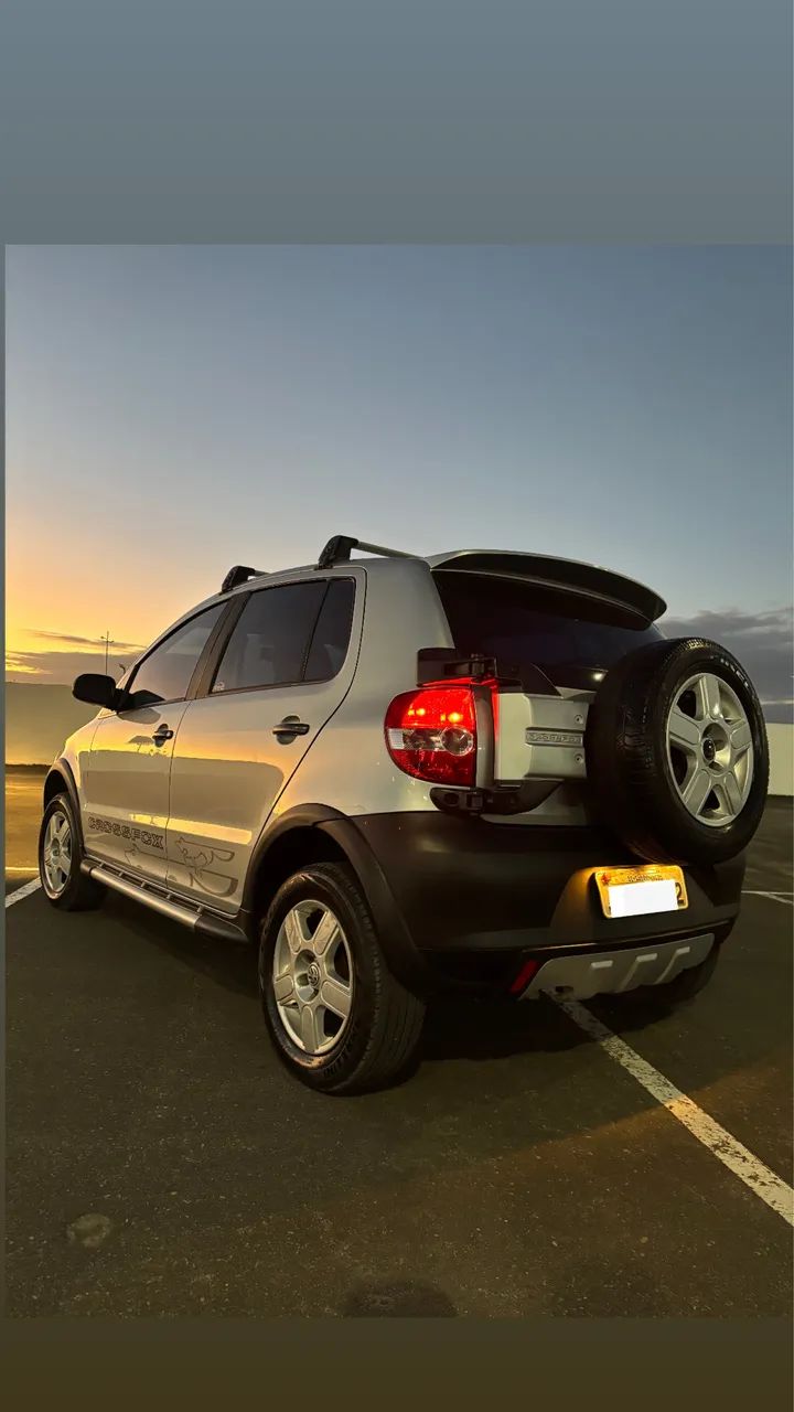 Volkswagen Crossfox CROSSFOX 1.6 Mi Total Flex 8V 5p 2010