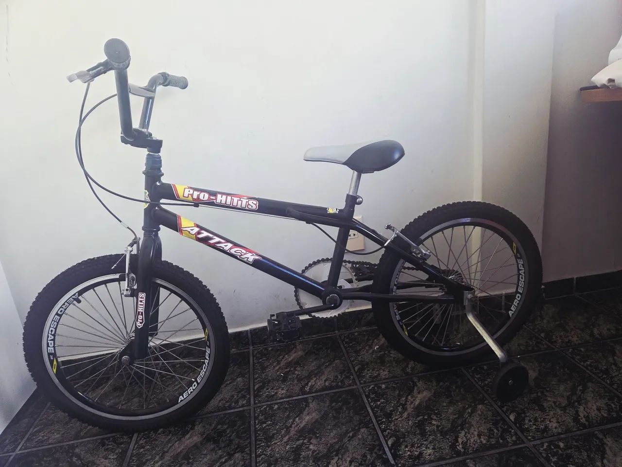 Bicicleta infantil attack