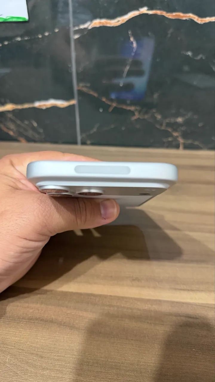 iPhone 17 Pro Max 256 GB - Silver - Celulares e Smartphones