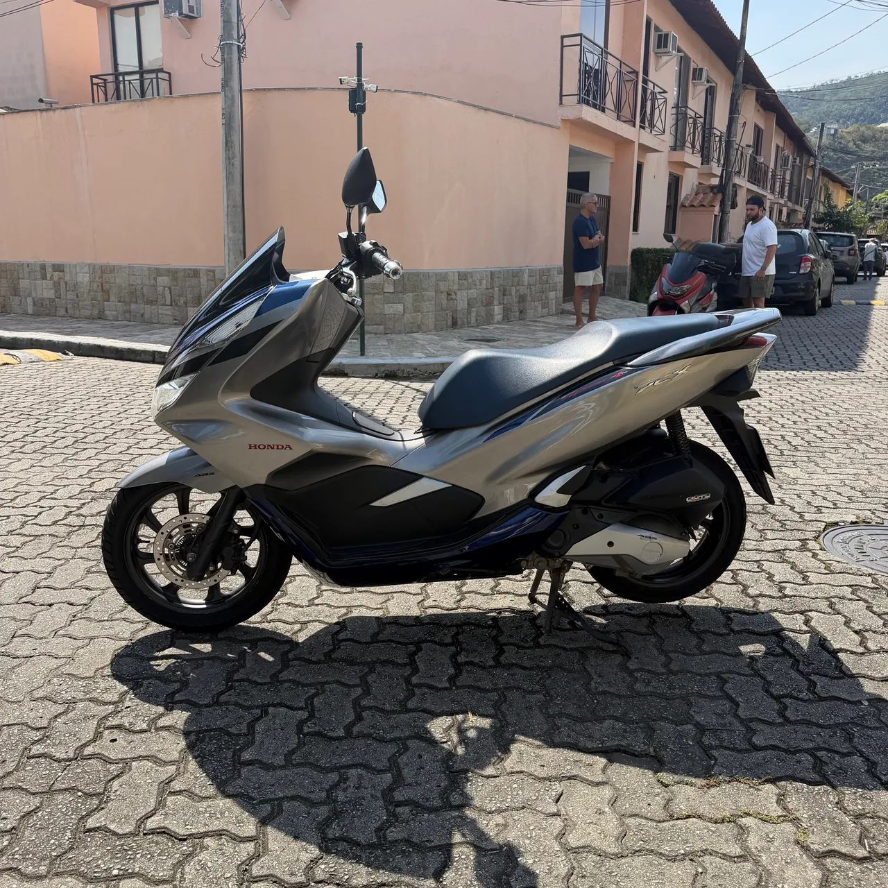 PCX 2021 - Muito nova!