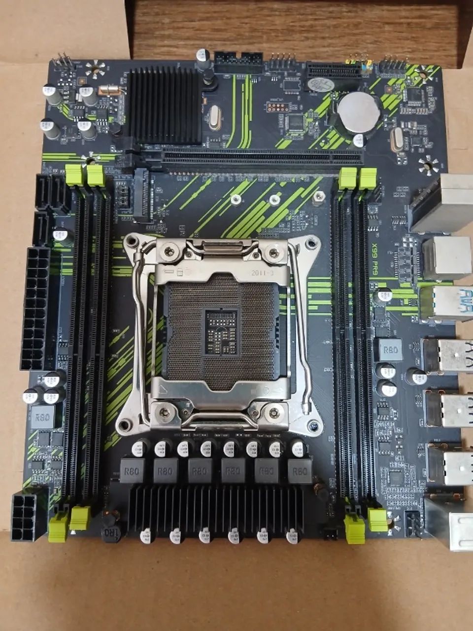 Placa-mãe X99 PR9