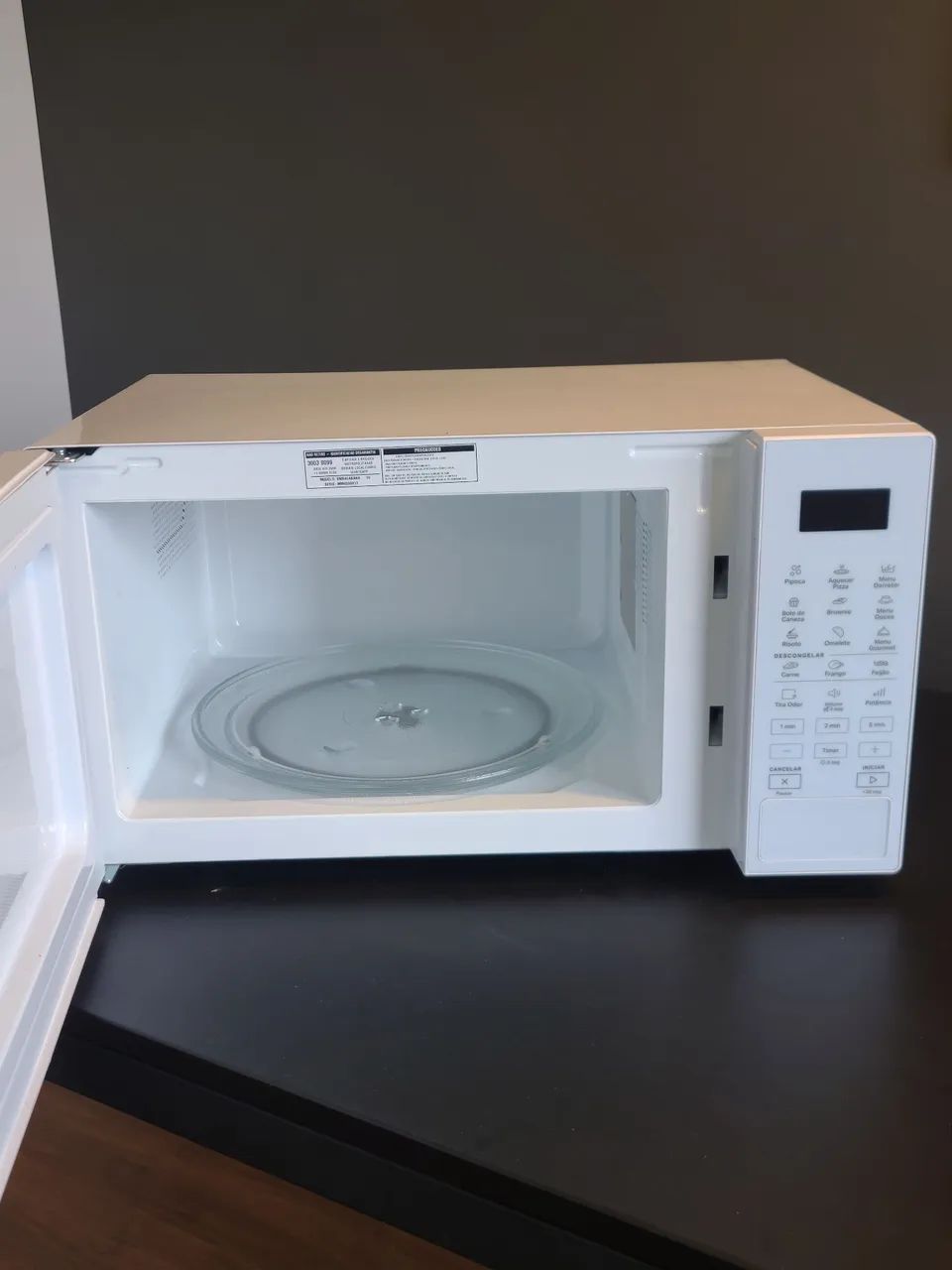 Microondas Brastemp 32 litros - Foto 4