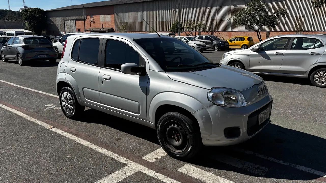 Fiat Uno VIVACE/RUA 1.0 EVO FIRE FLEX 8V 5P 2014