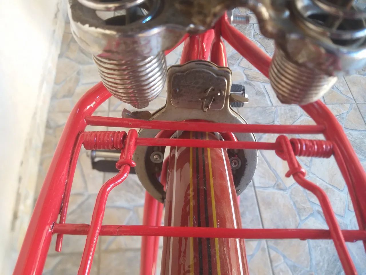 Vendo bicicleta antiga - Foto 2