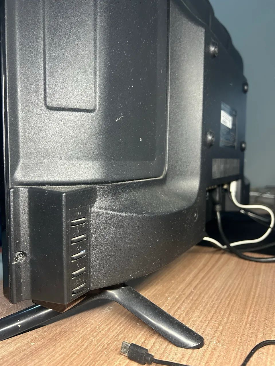 Tv Philco 28 LED - Perfeito Estado  - Foto 4