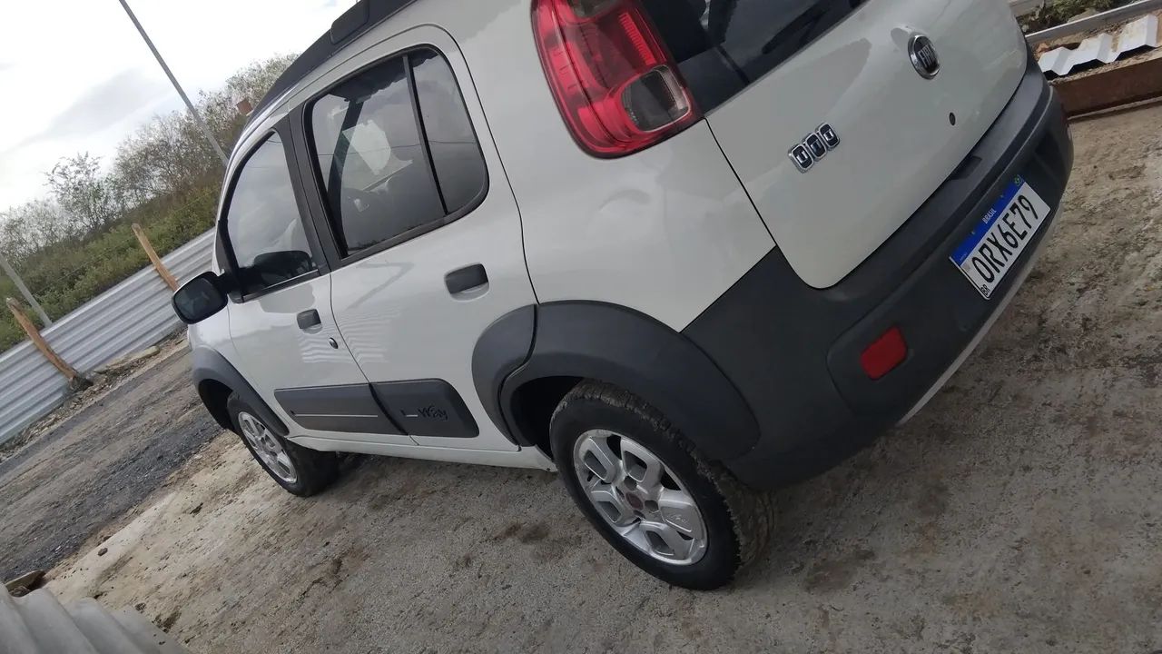 Fiat Uno WAY 1.0 EVO Fire Flex 8V 5P 2013 - Foto 2