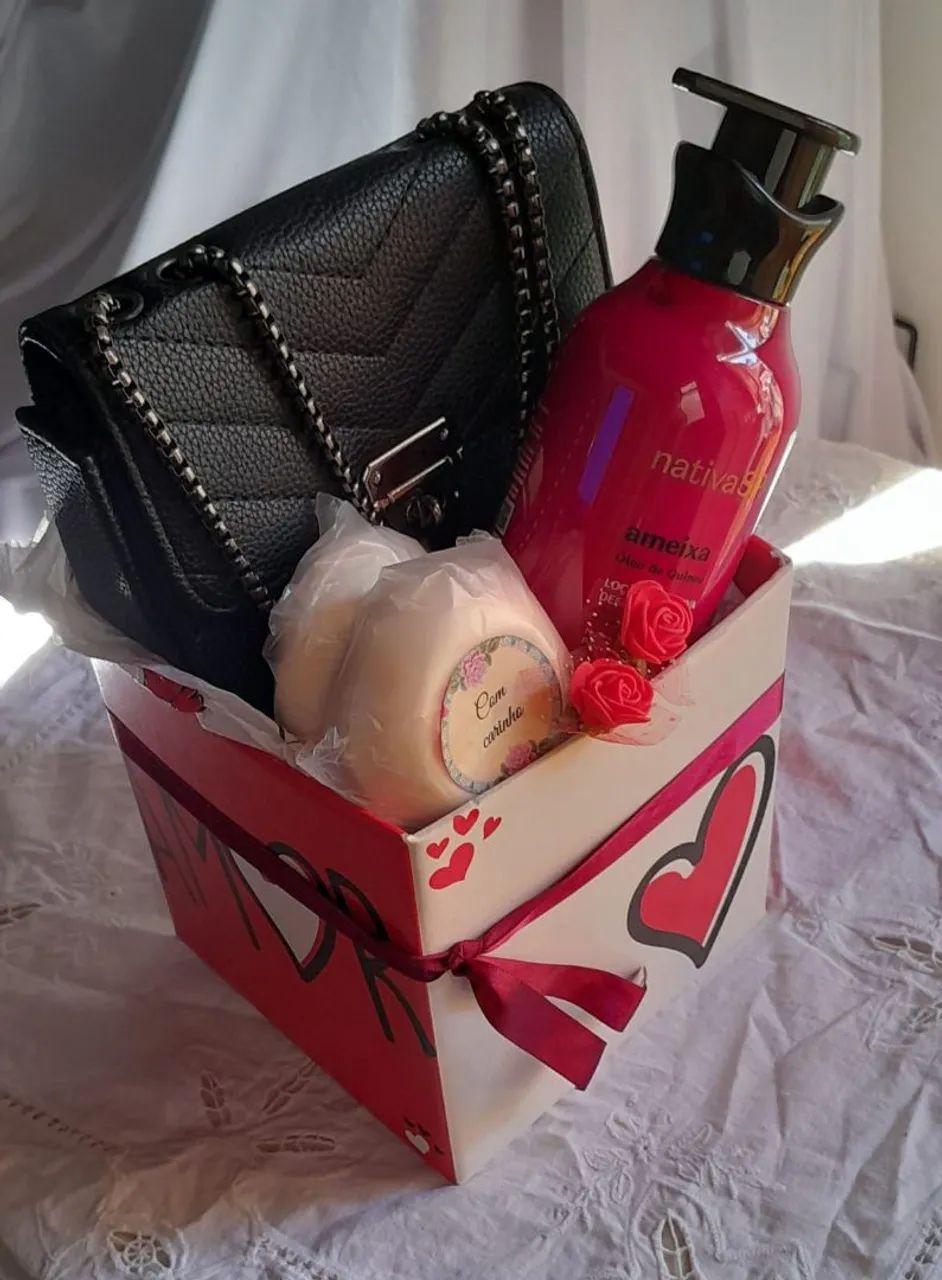 Kit com bolsa feminina de ombro 