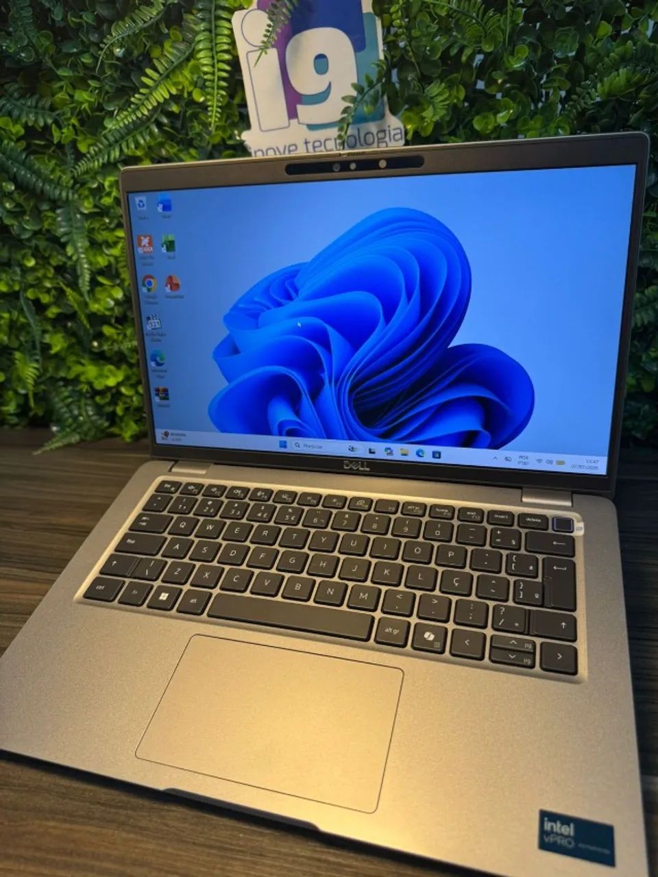 Notebook Dell Latitude 5450  Processador: Intel Core ultra 7- 165U 1.7 GHz