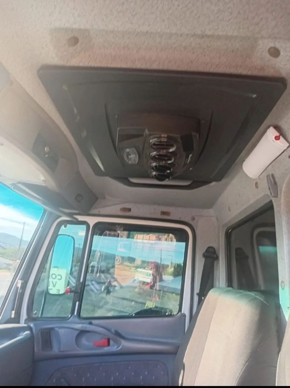 1318 extra pronta pra trabalhar 