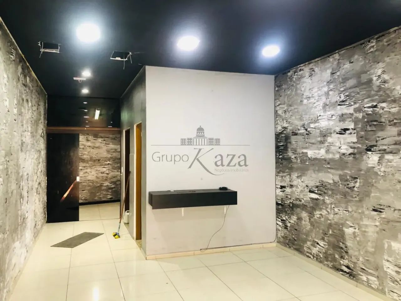Sala Comercial - Centro - Jacareí - 100m². - Foto 4