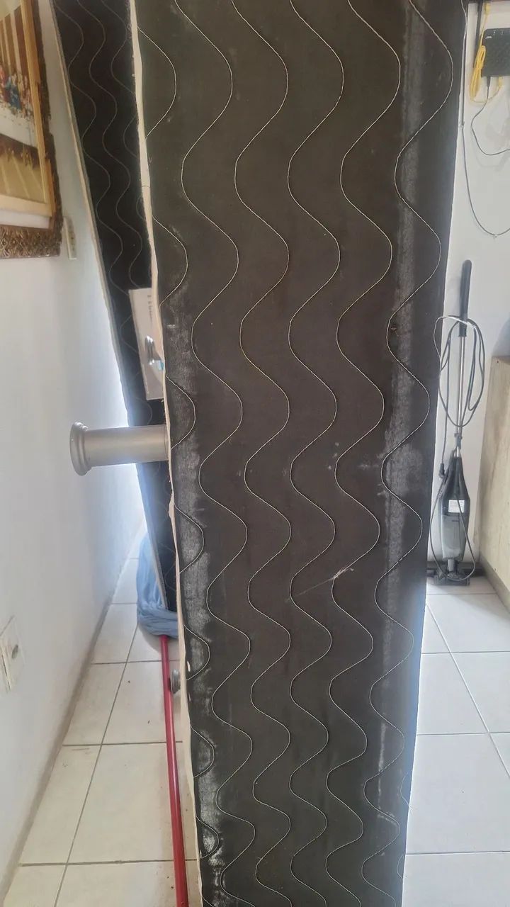Vendo cama box de soltero