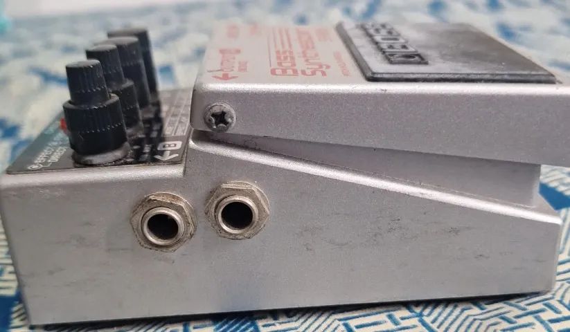 Pedal Boss Synthesizer SYB 5 - Instrumentos musicais - Engenho