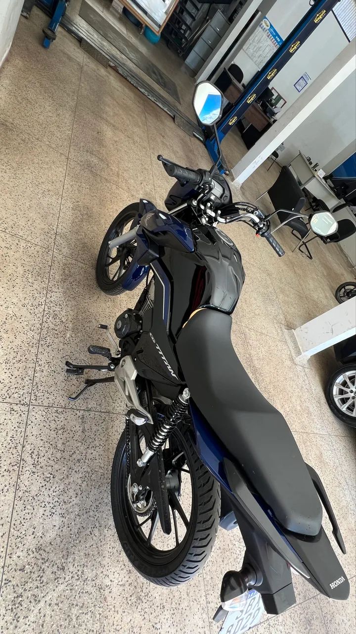 Titan 160