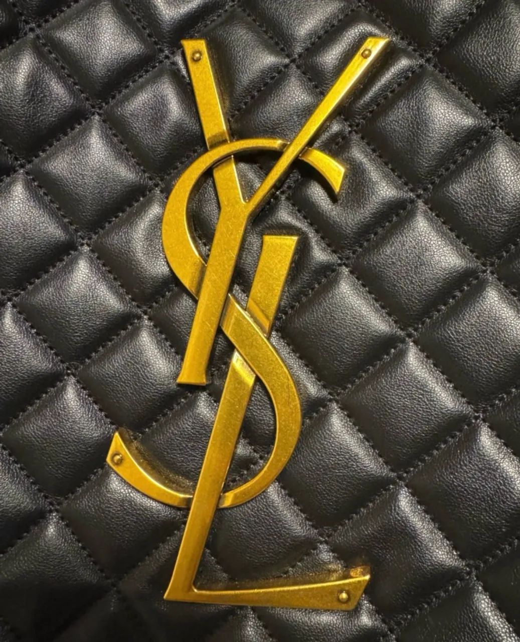 Bolsa shopping Maxi icare em couro de cordeiro com efeito acolchoado  - Foto 5