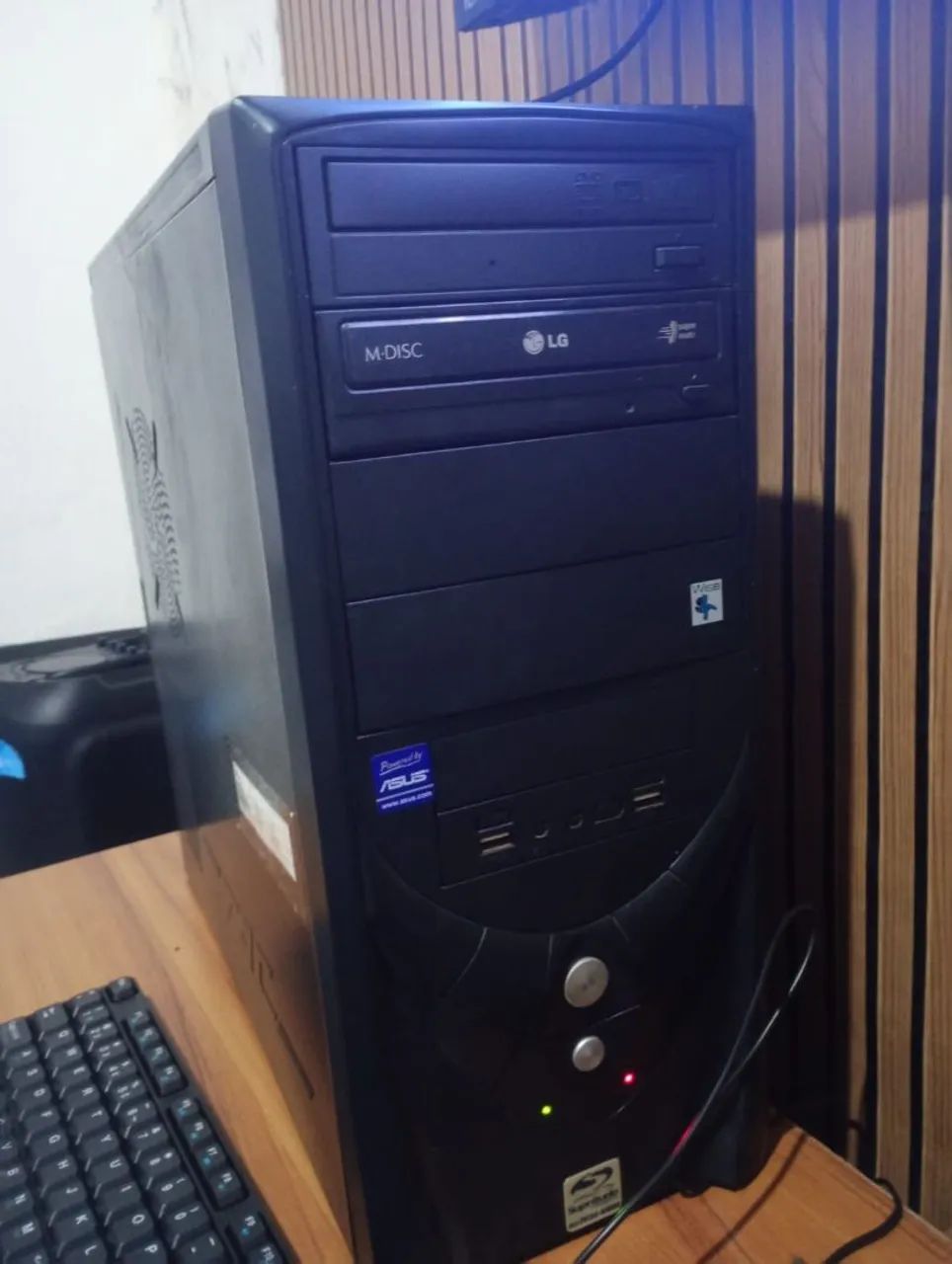 Cpu i5 8gb HD de 1 tera