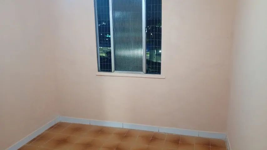 Apartamento 4º andar 2/4 + área de serviço - Foto 3