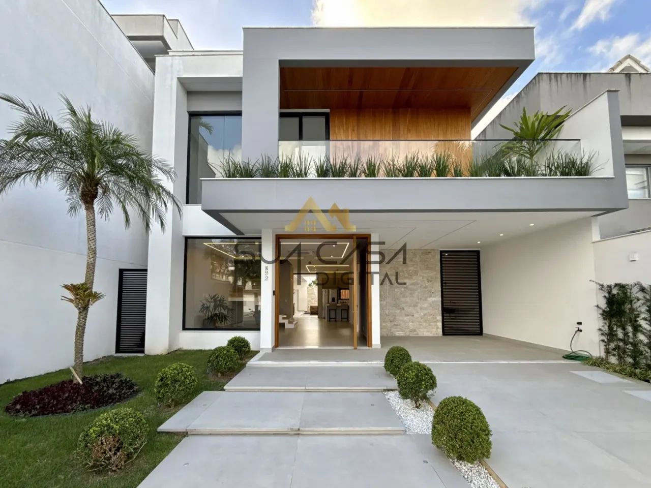 Maravilhosa Casa Triplex Contemporânea no Condomínio Riviera Del Sol no Recreio dos Bandei