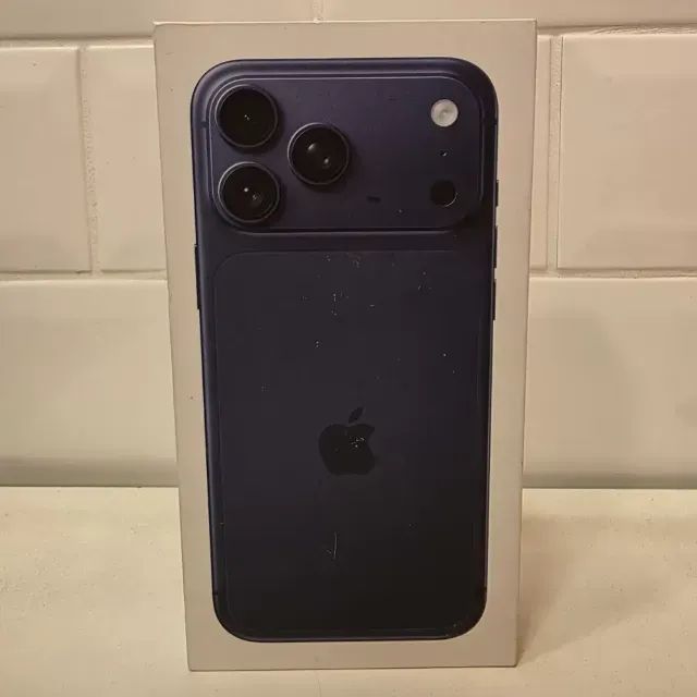 IPhone 17 Pro Max - 256Gb - 100% Bat - Azul - Foto 2