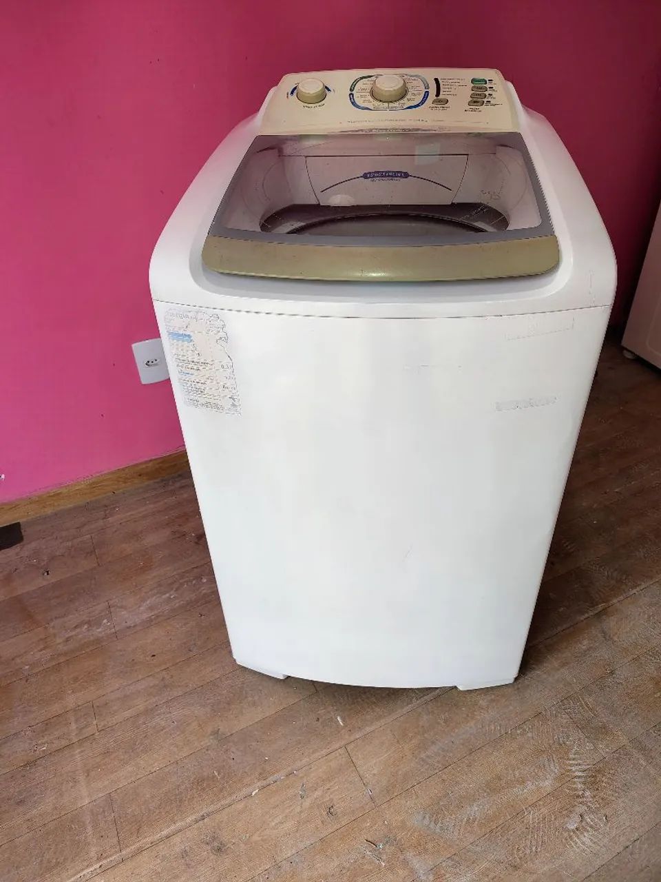 Máquina de lavar roupas Electrolux 10 kilos