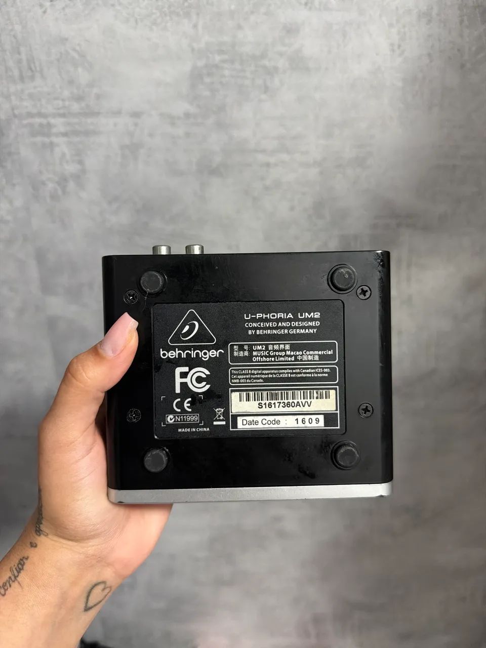 Interface de Áudio Behringer U-PHORIA UM2 - Funcionando - Foto 3