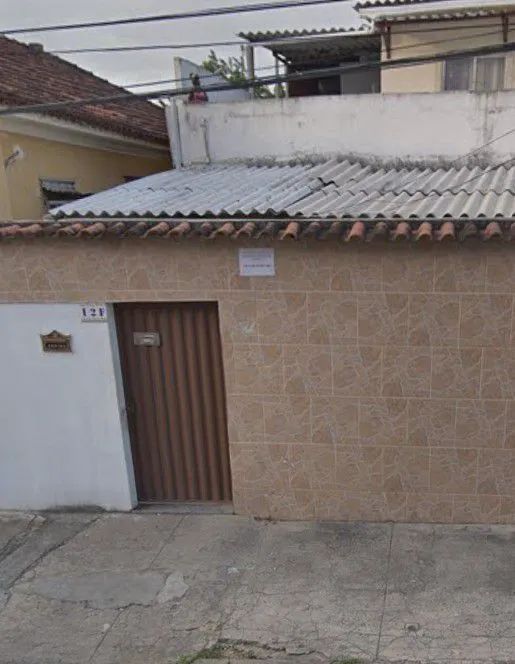 Alugo Casa