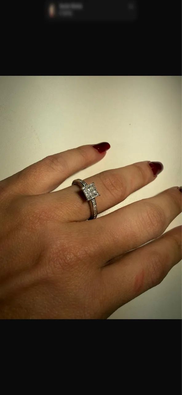 Anel bergerson diamante com caixa e certificado